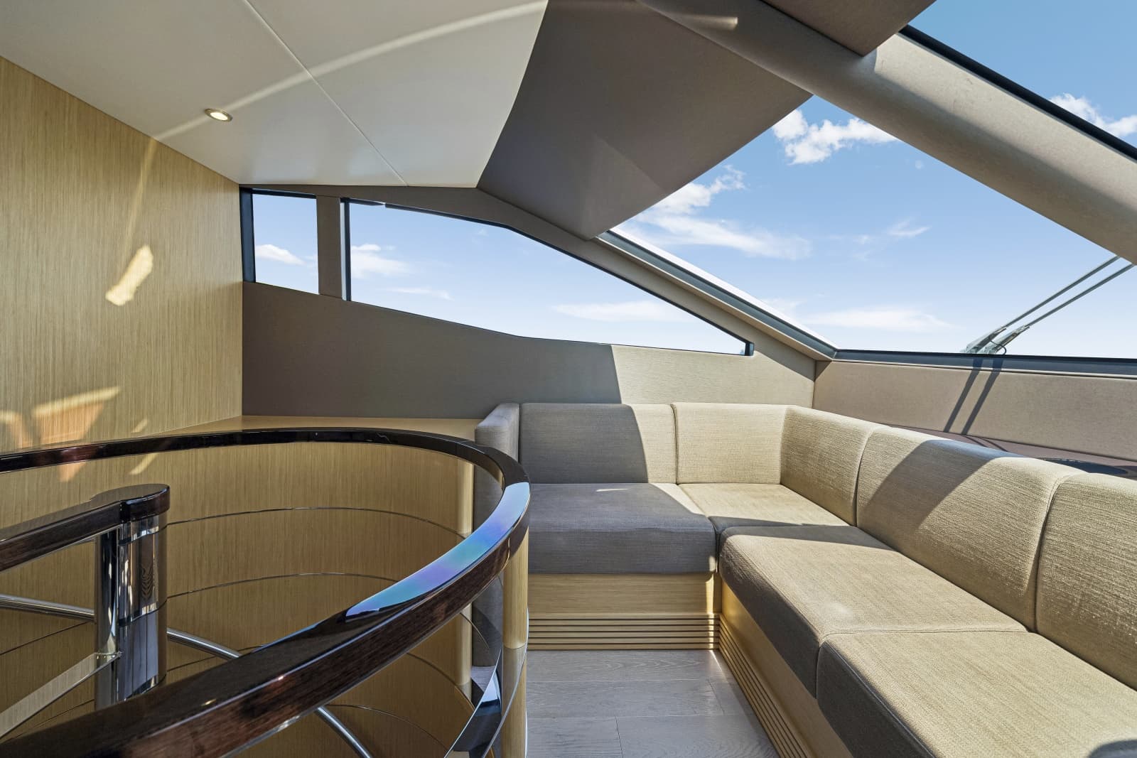 2017 Sunseeker 75 Yacht - Photo 54