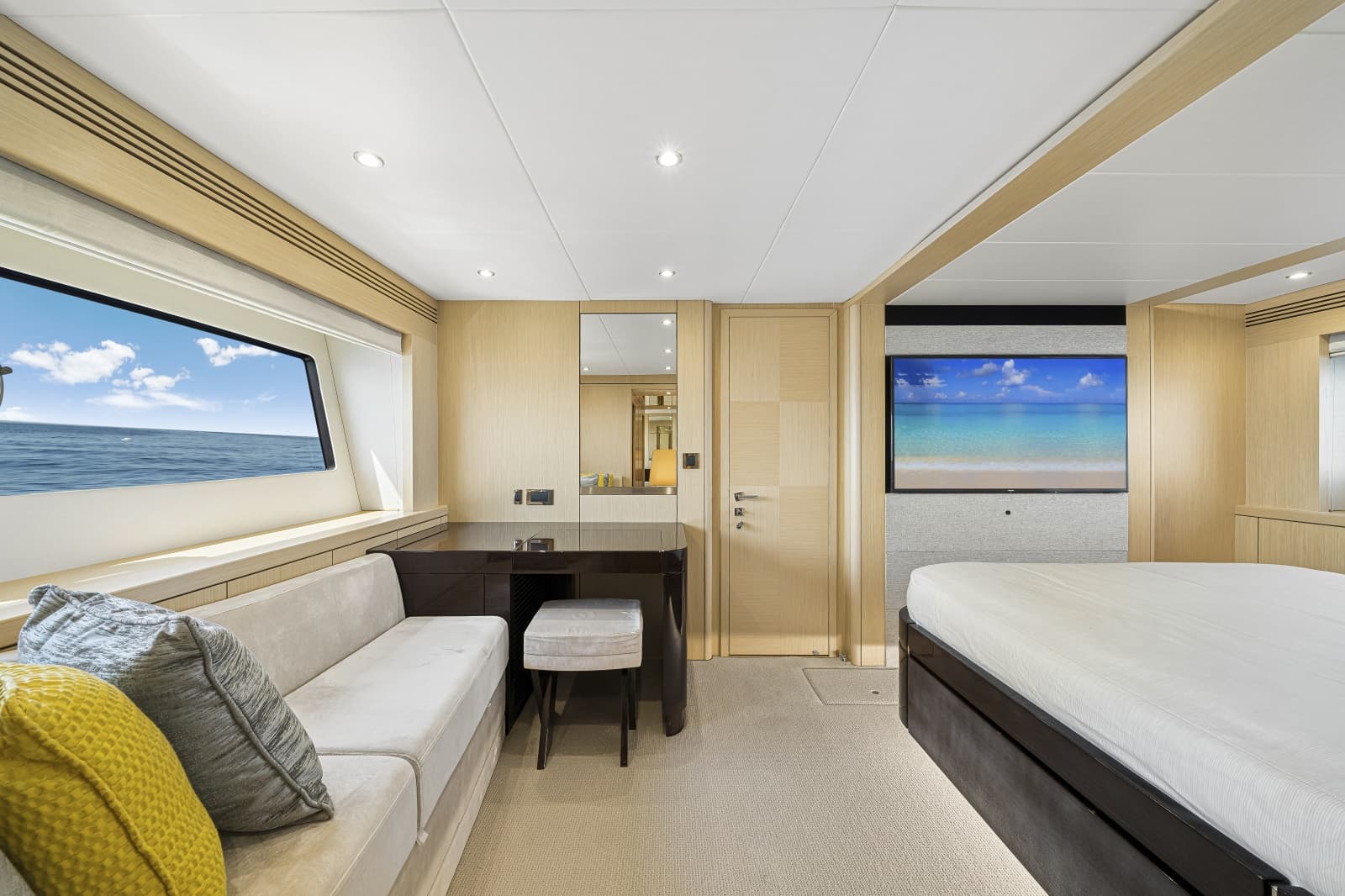 2017 Sunseeker 75 Yacht - Photo 60