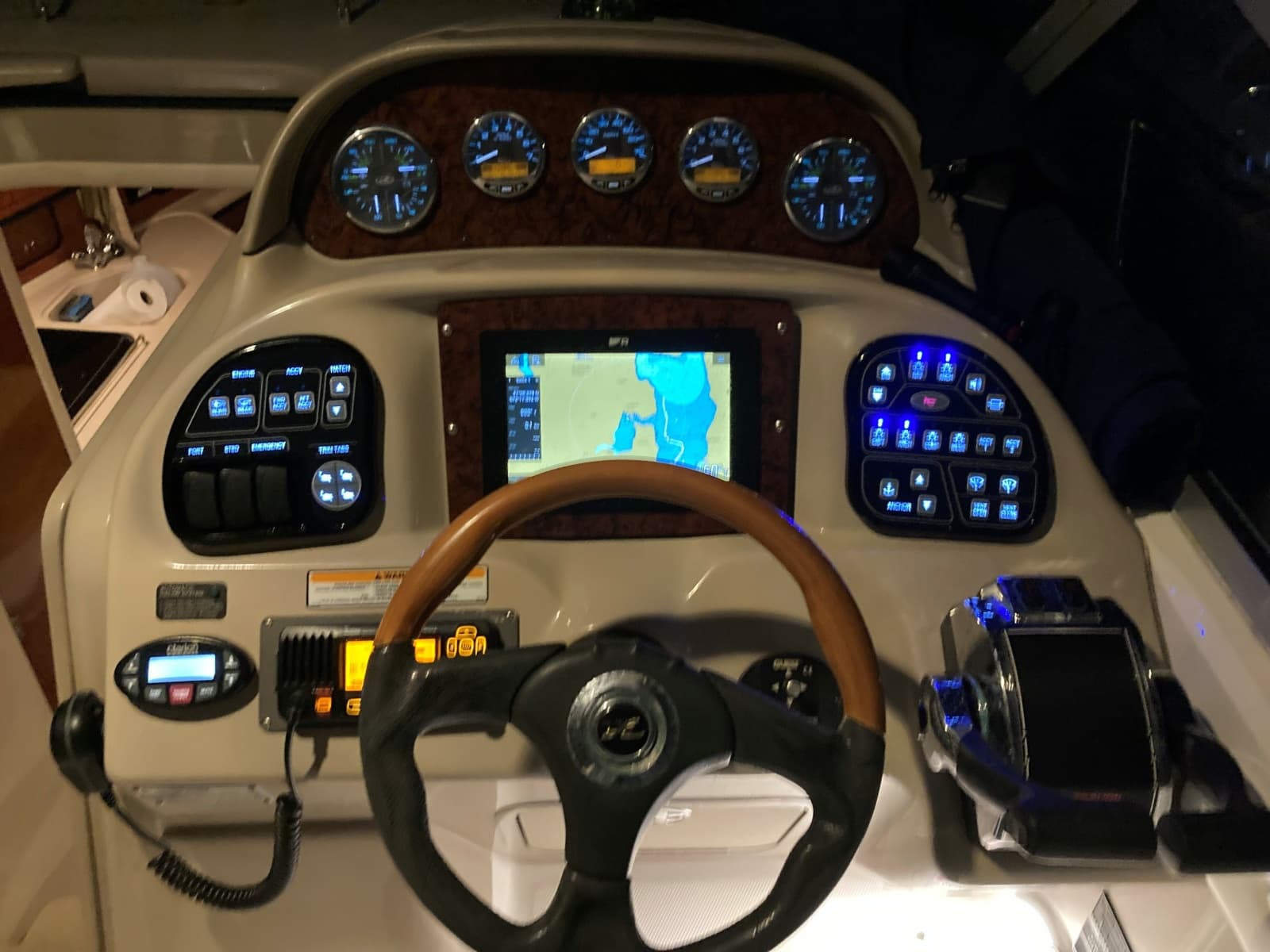 2004 Sea Ray 300 Sun Dancer - Photo 13