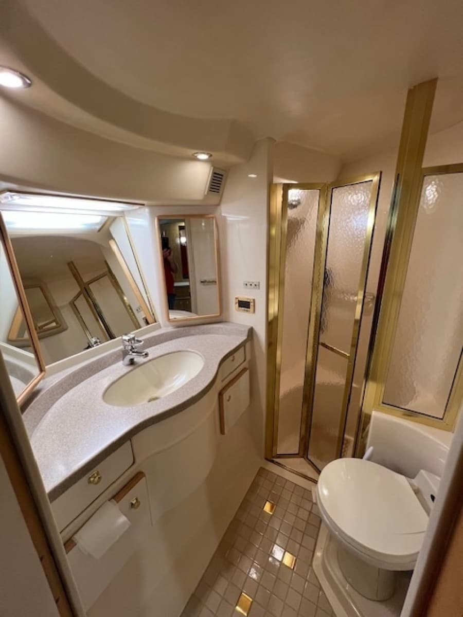 1997 Sea Ray 500 Sundancer - Photo 13