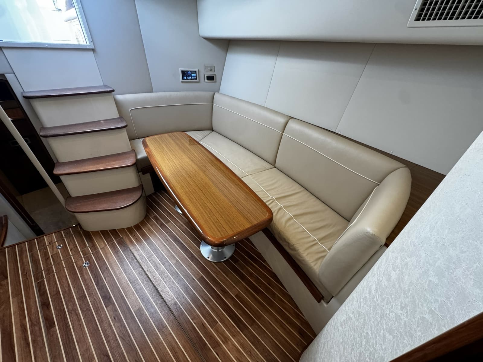 2014 Viking Boats 42 Open - Photo 26