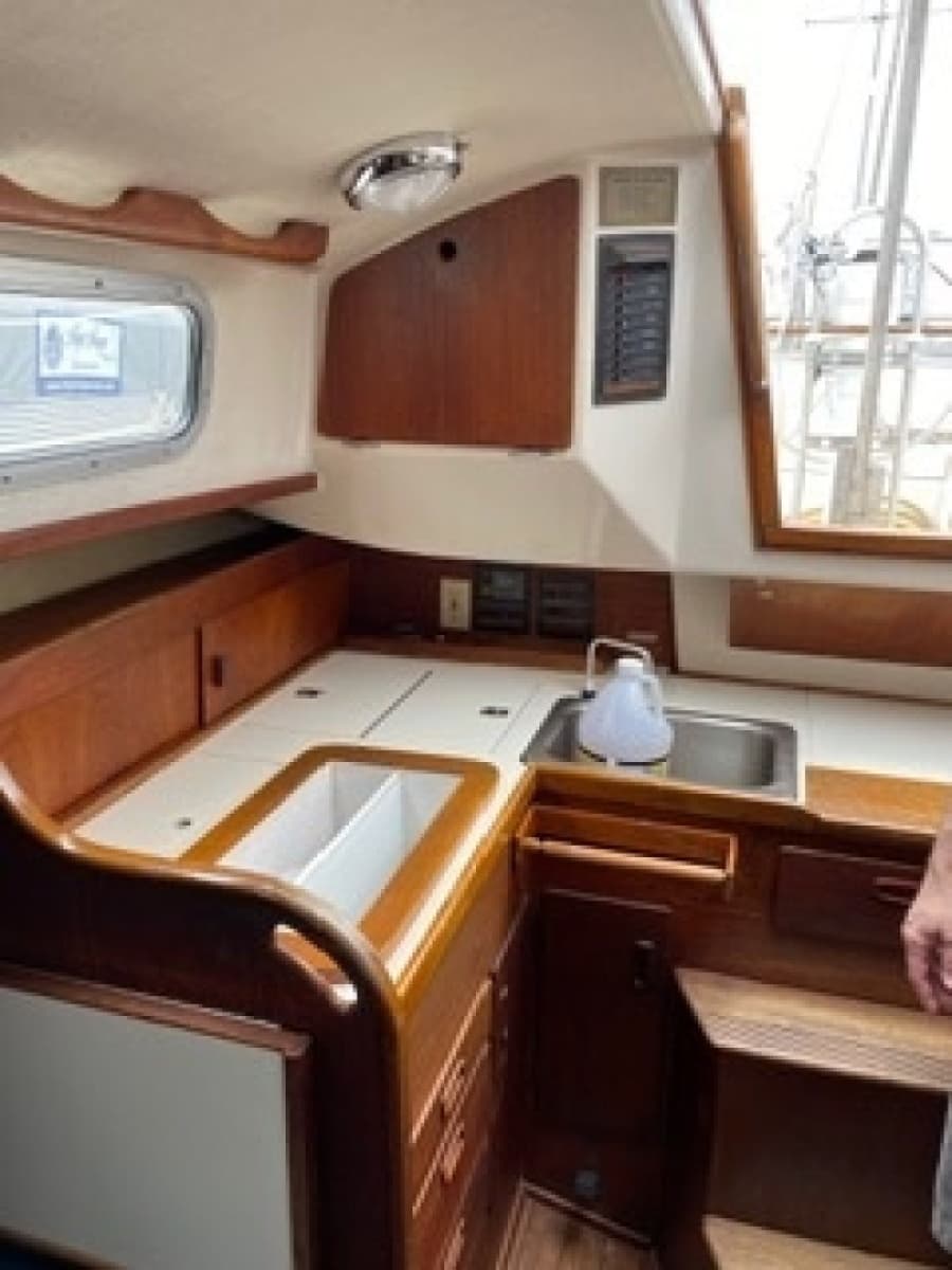 1981 Sabre 28 Series 2 - Photo 24