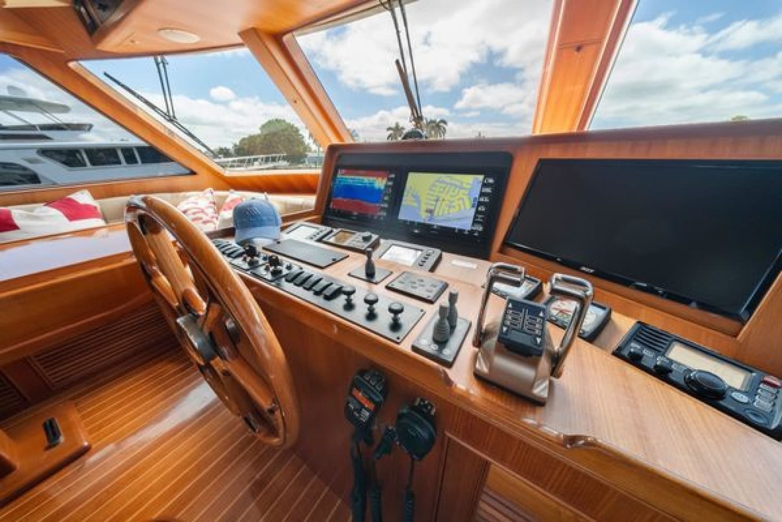 2011 Marlow 70E - Photo 20