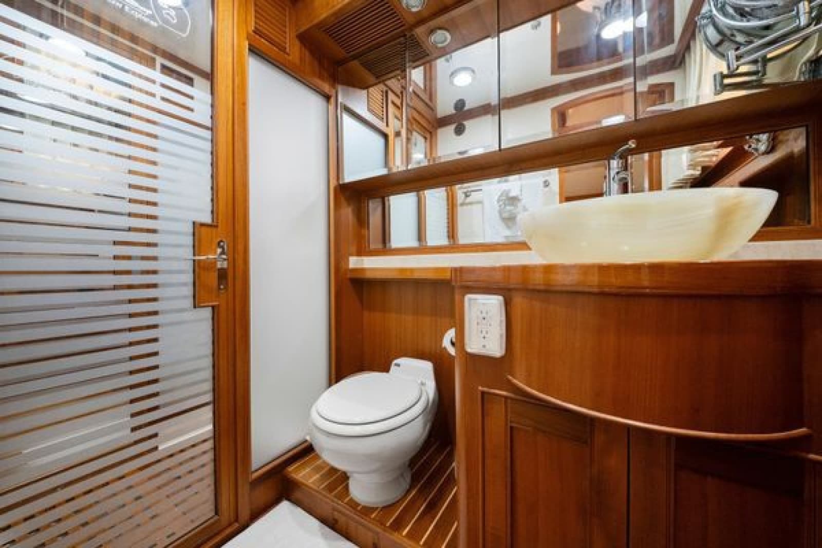 2011 Marlow 70E - Photo 36