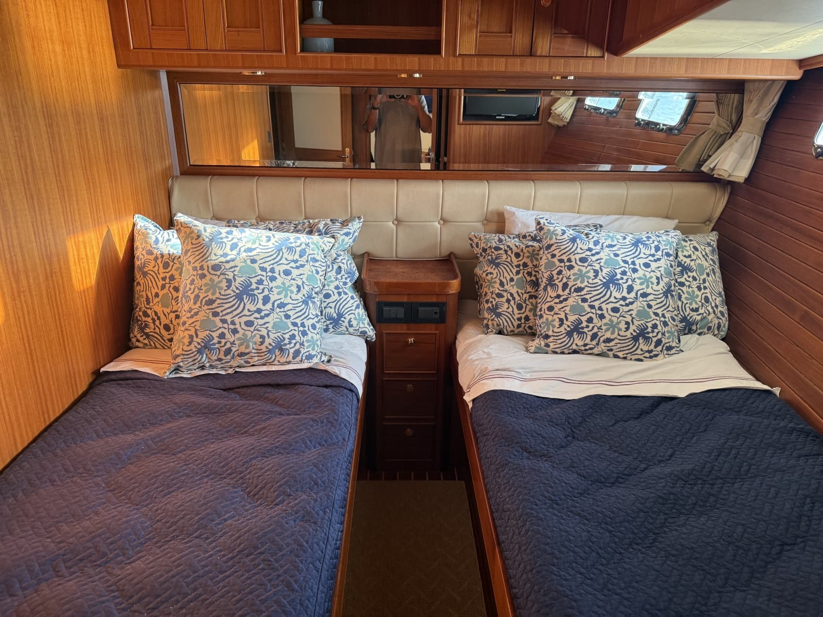 2011 Marlow 70E - Photo 7