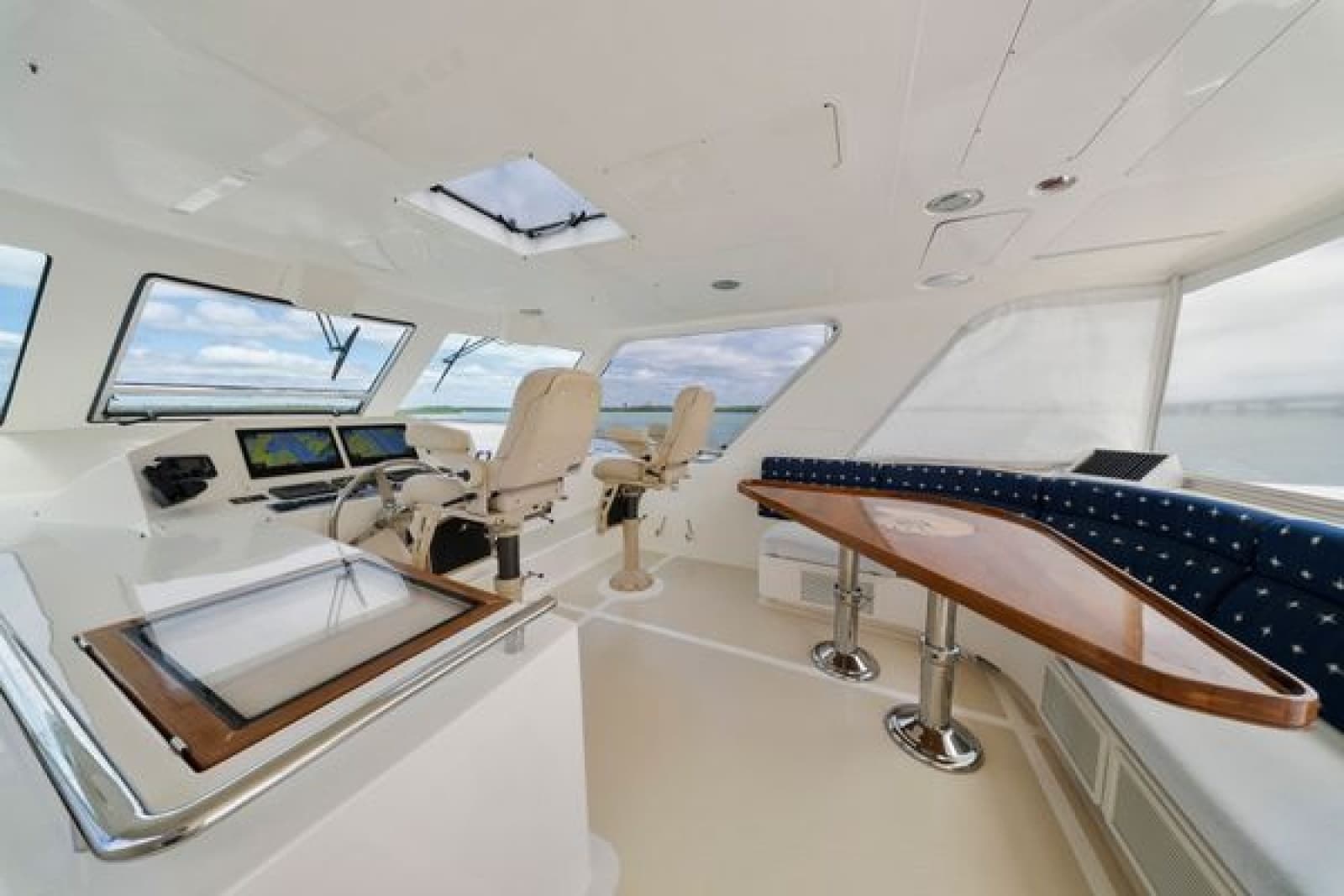 2011 Marlow 70E - Photo 15