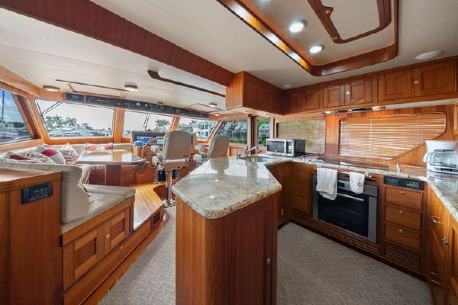 2011 Marlow 70E - Photo 24