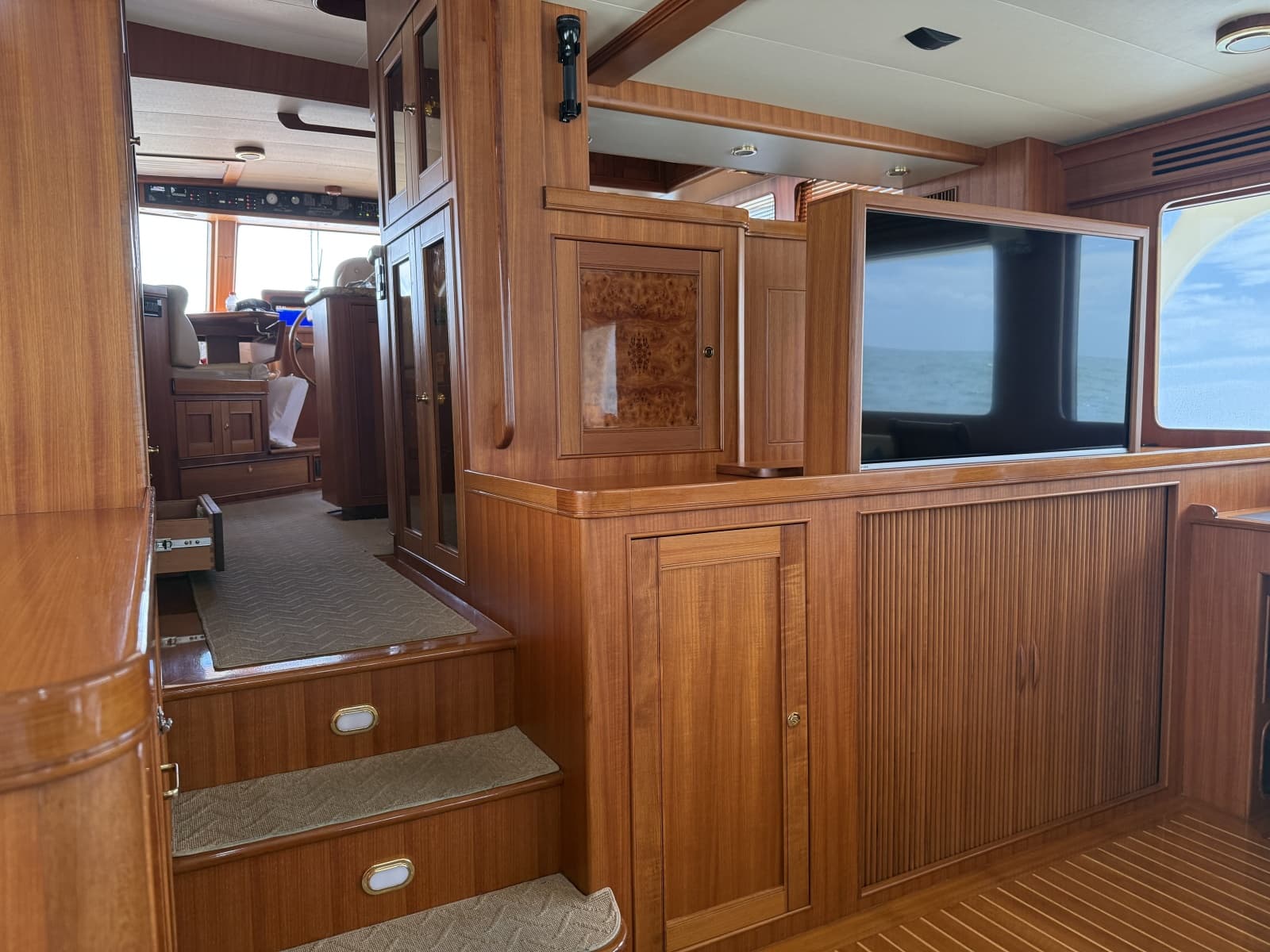 2011 Marlow 70E - Photo 4