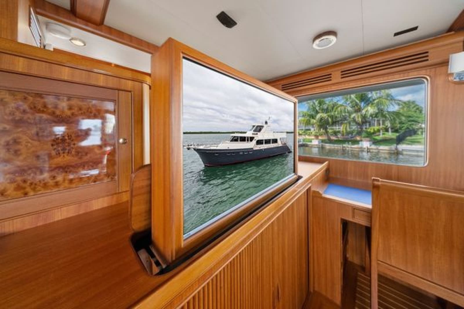 2011 Marlow 70E - Photo 30