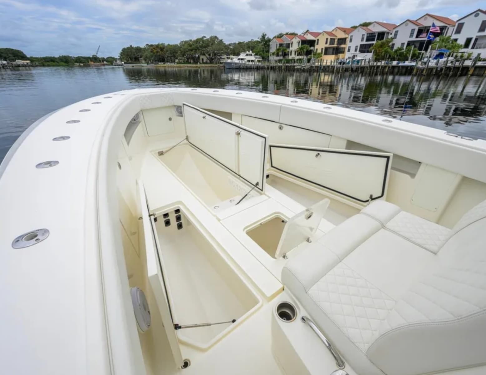 2016 SeaVee 390Z - Photo 4