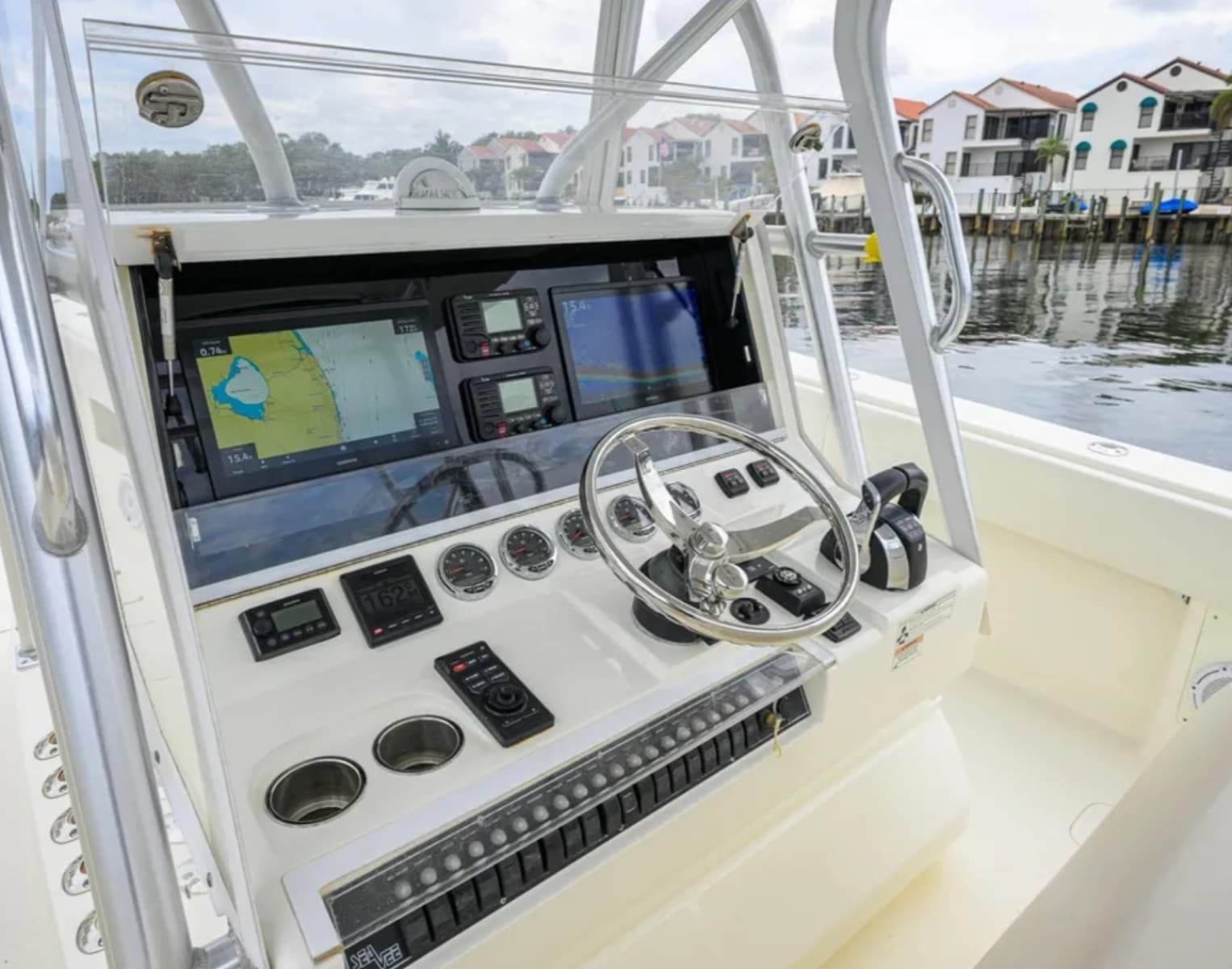 2016 SeaVee 390Z - Photo 19