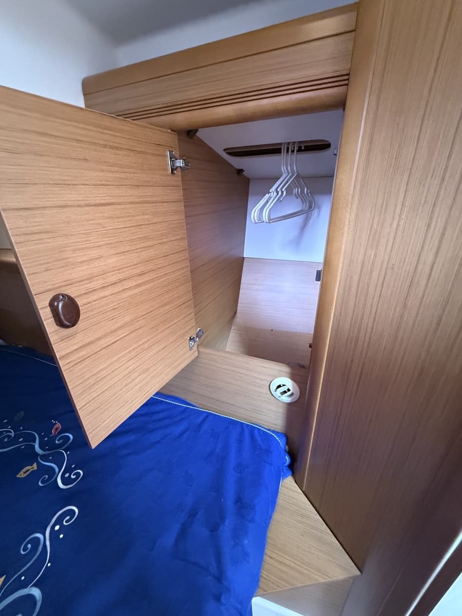 2010 Jeanneau 50 DS - Photo 23