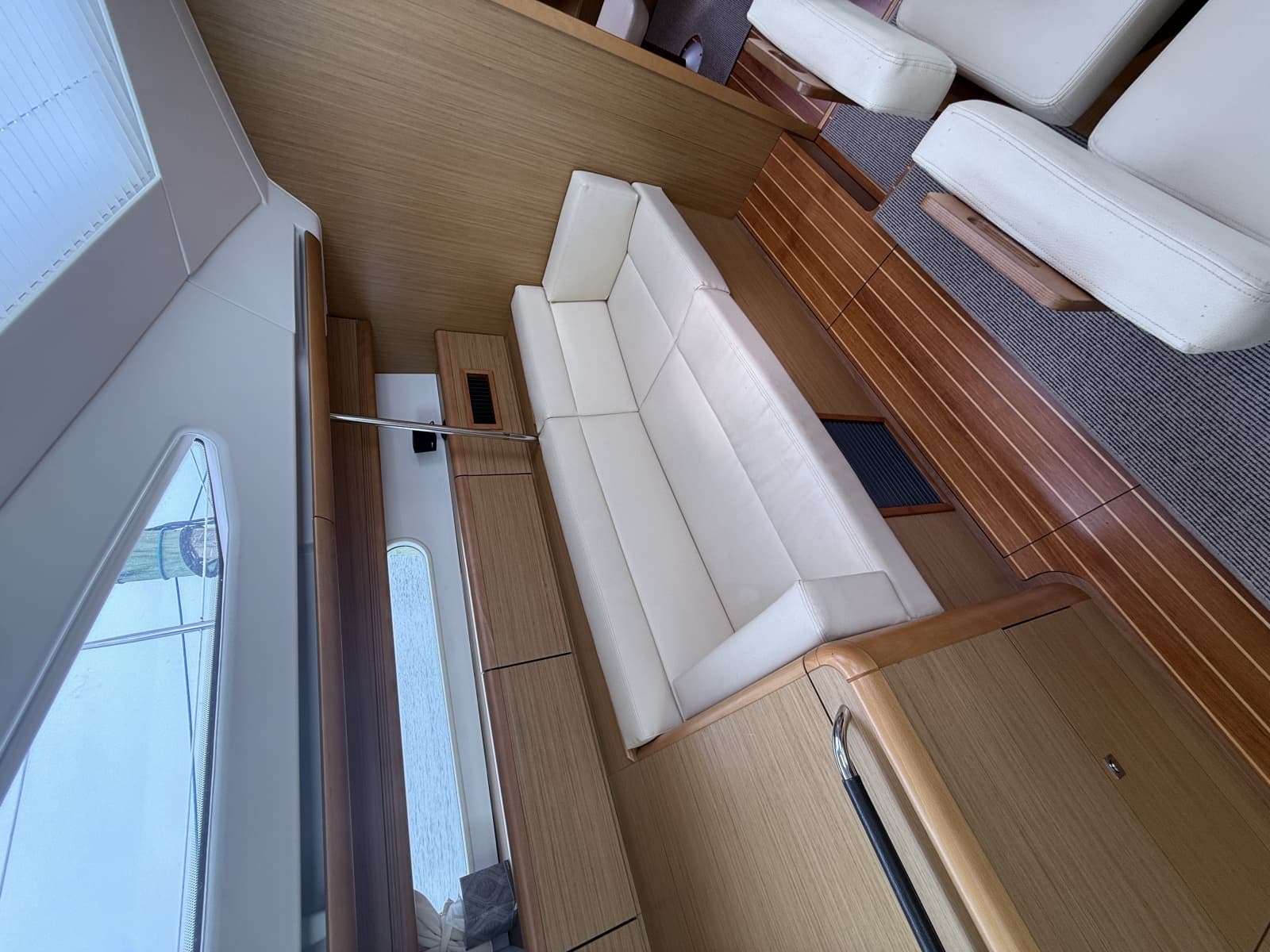 2010 Jeanneau 50 DS - Photo 14