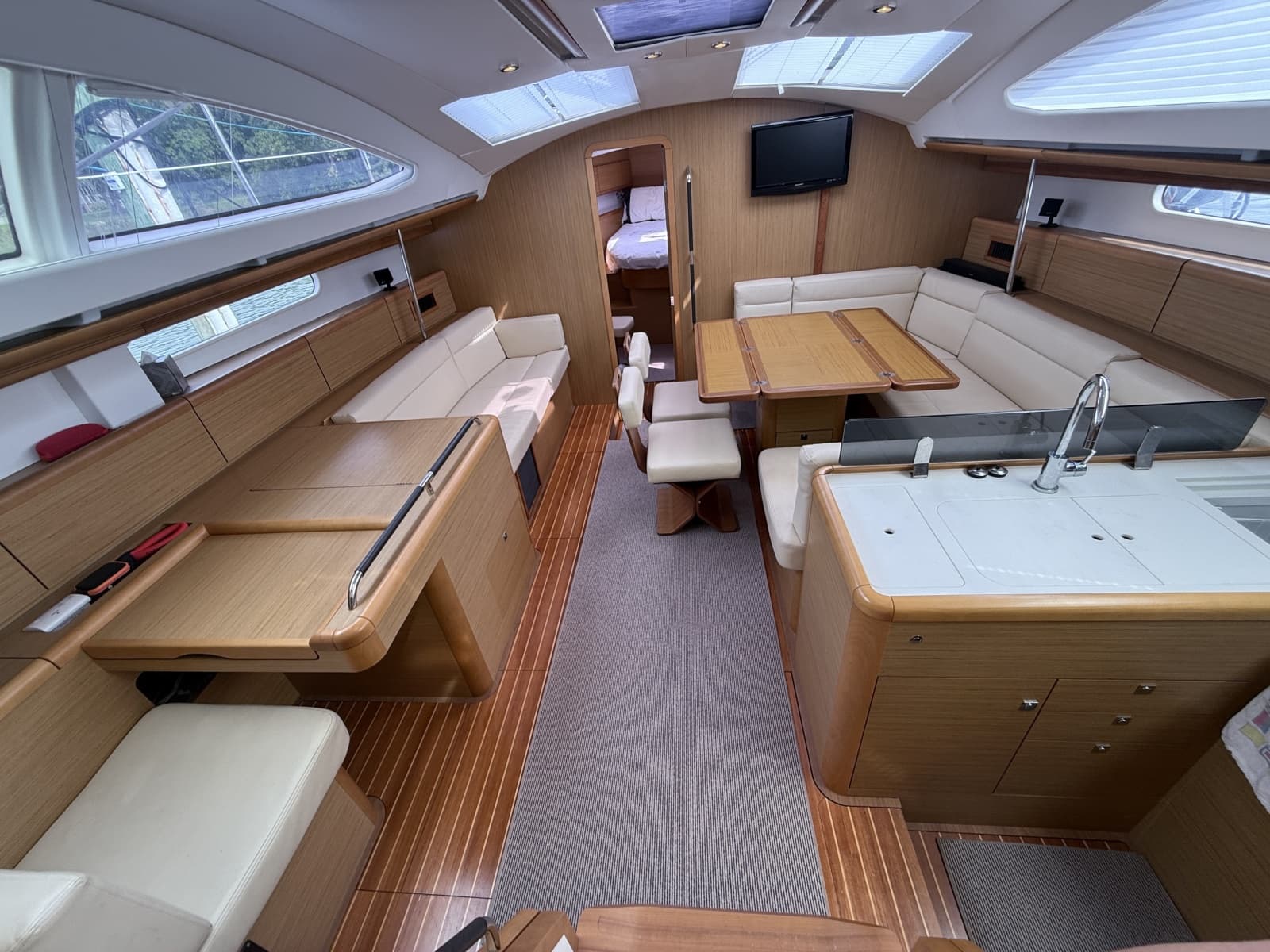 2010 Jeanneau 50 DS - Photo 26