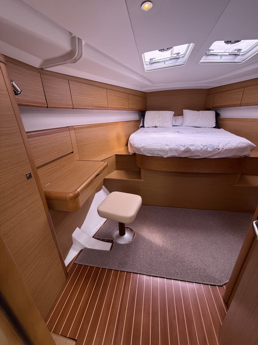 2010 Jeanneau 50 DS - Photo 16