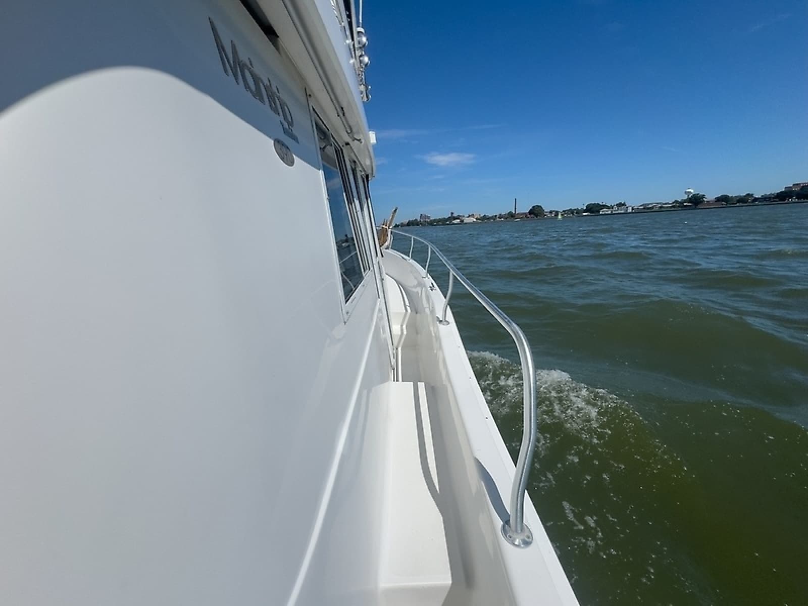 2000 Mainship 390 Trawler - Photo 23