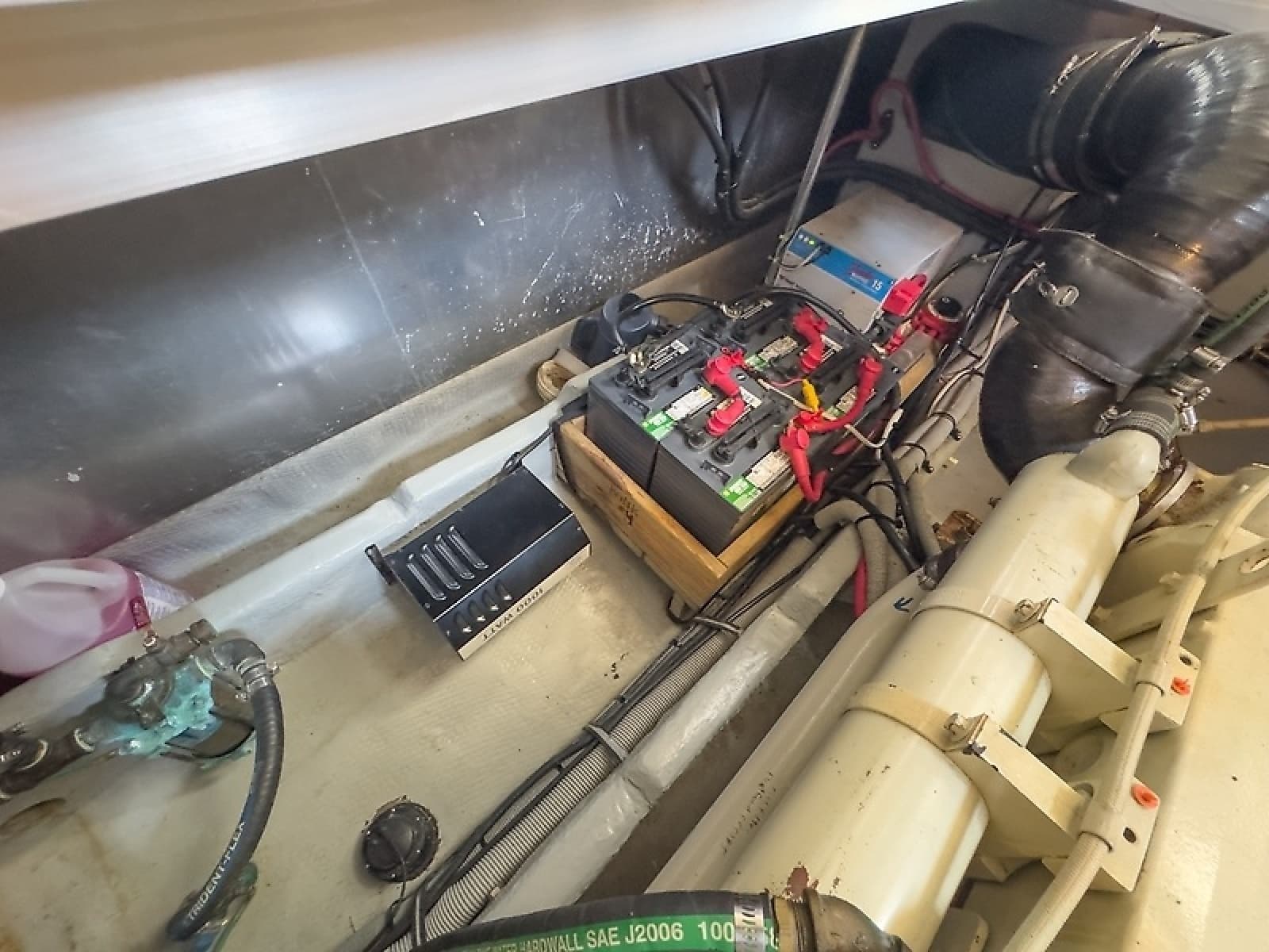 2000 Mainship 390 Trawler - Photo 47