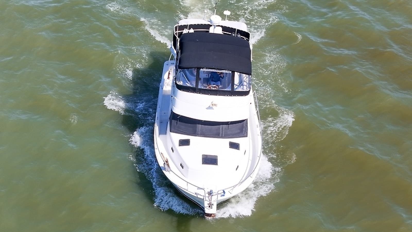 2000 Mainship 390 Trawler - Photo 54