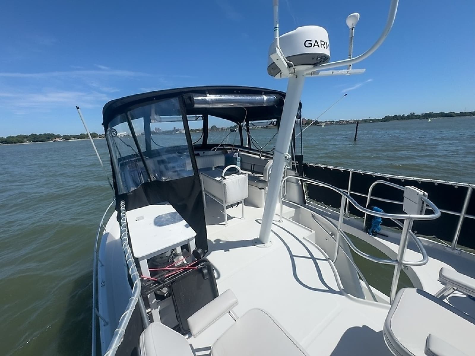 2000 Mainship 390 Trawler - Photo 16