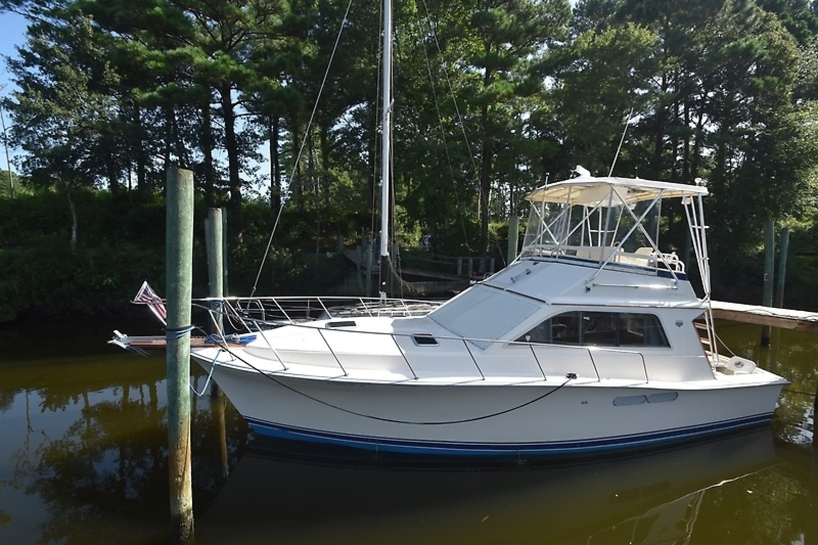 1989 Pacemaker 36 Flybridge - Photo 12