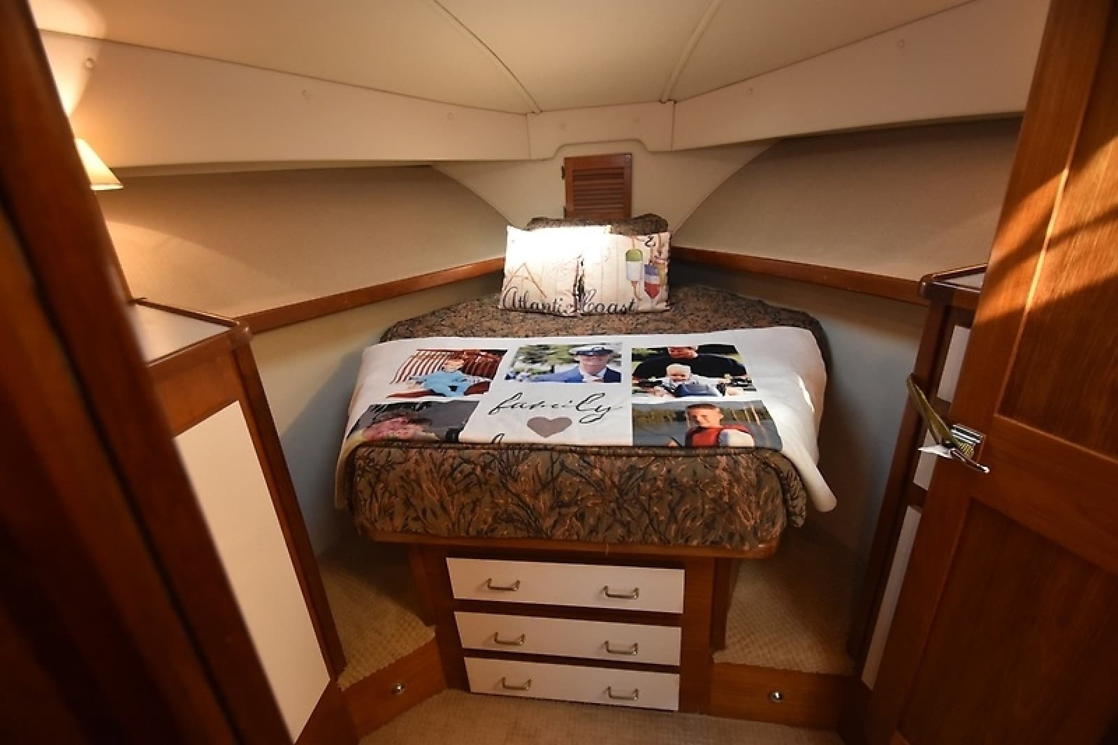 1989 Pacemaker 36 Flybridge - Photo 20