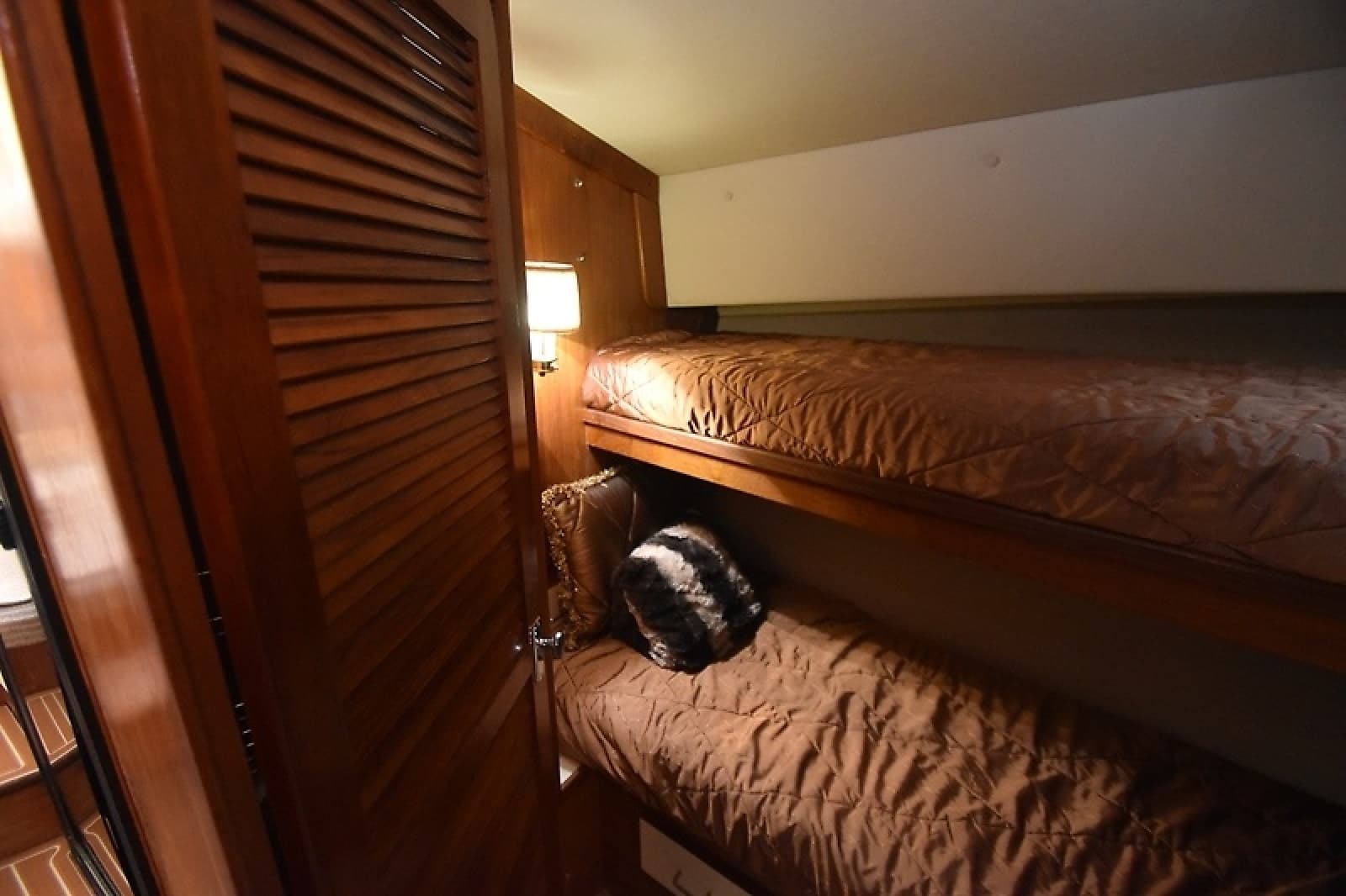 1989 Pacemaker 36 Flybridge - Photo 29