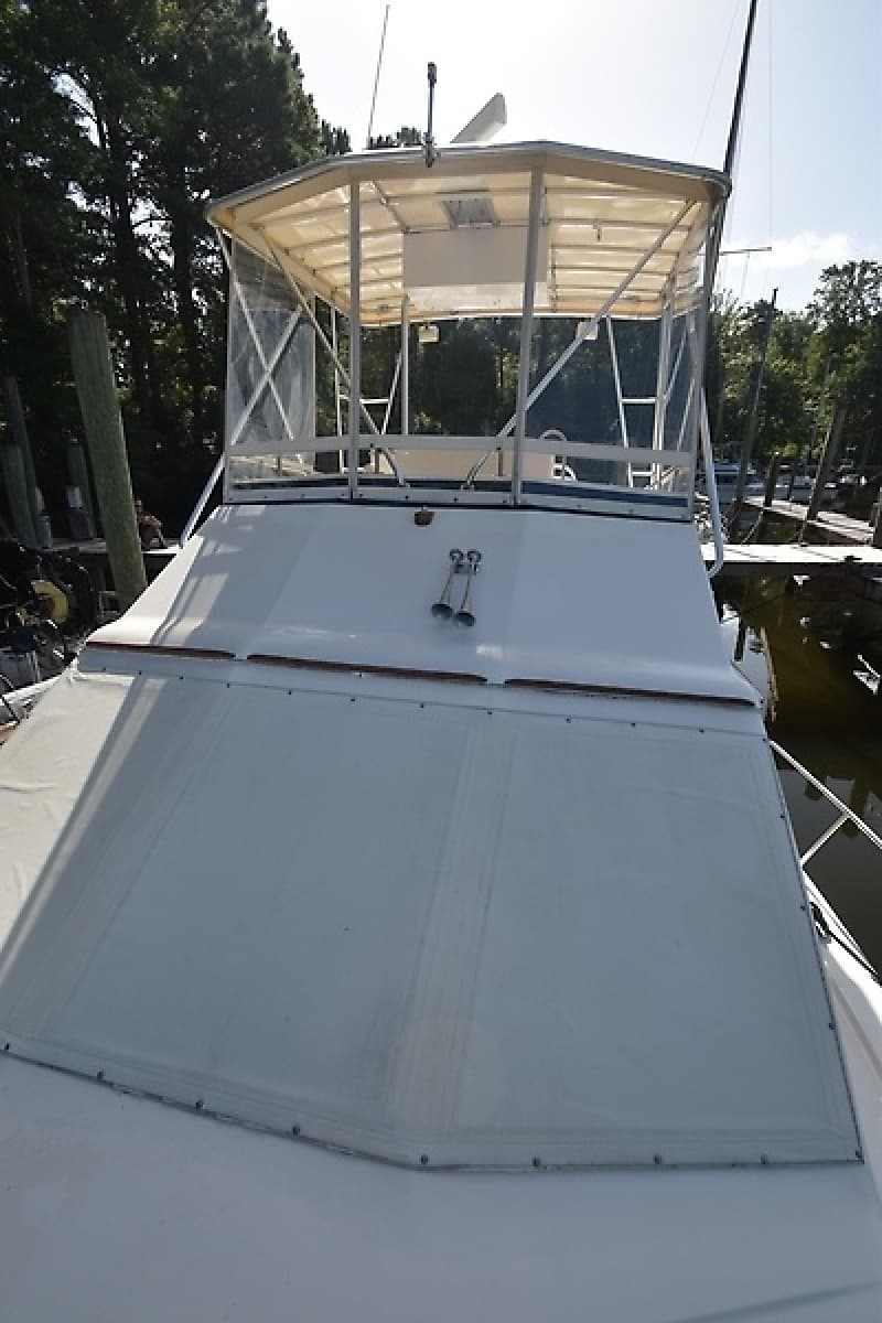 1989 Pacemaker 36 Flybridge - Photo 17