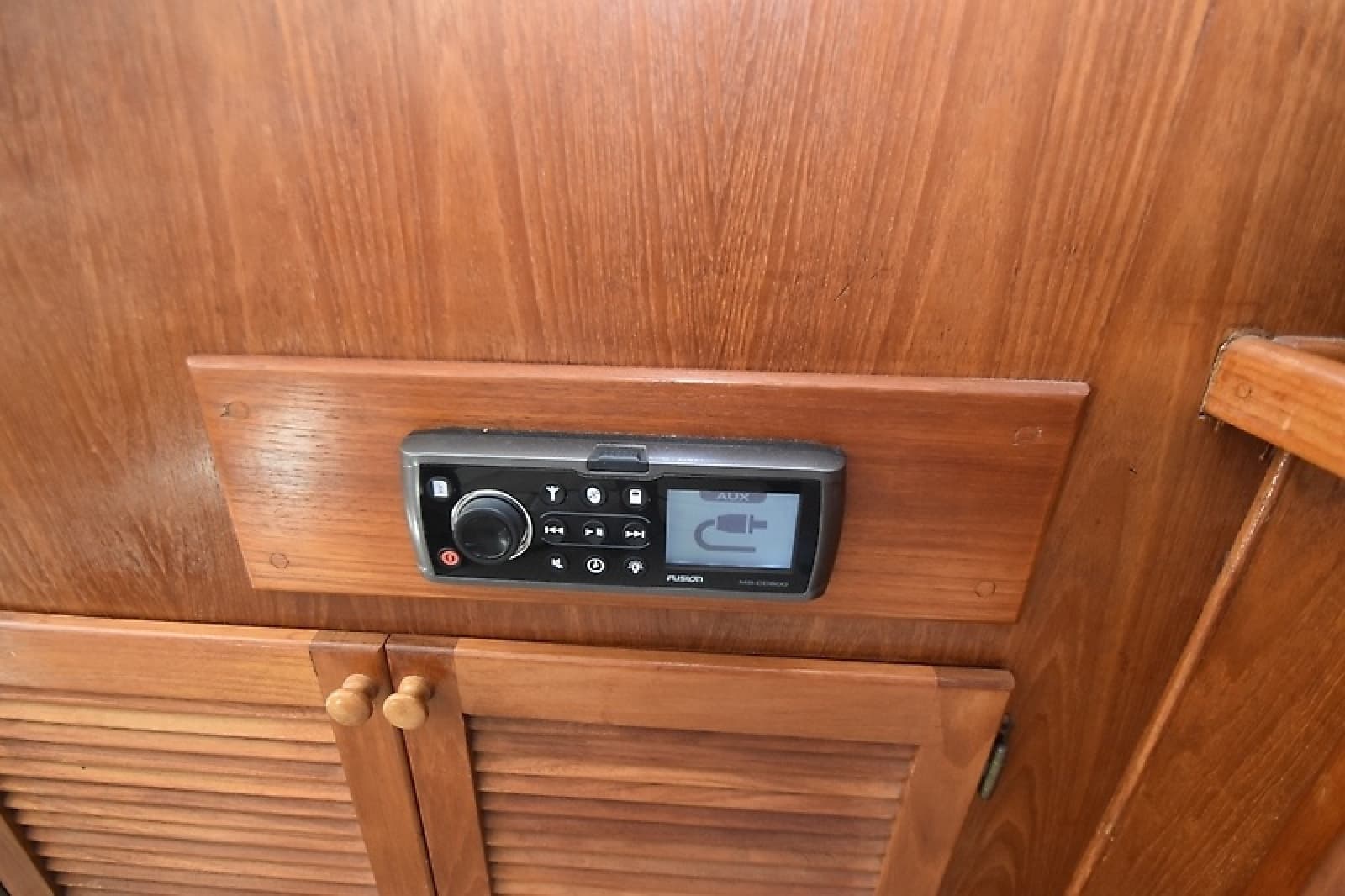 1989 Pacemaker 36 Flybridge - Photo 40