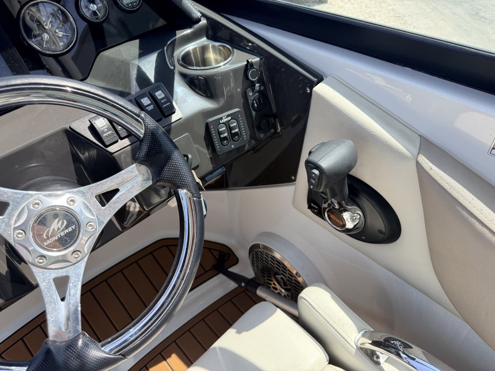 2021 Monterey M-45 - Photo 31
