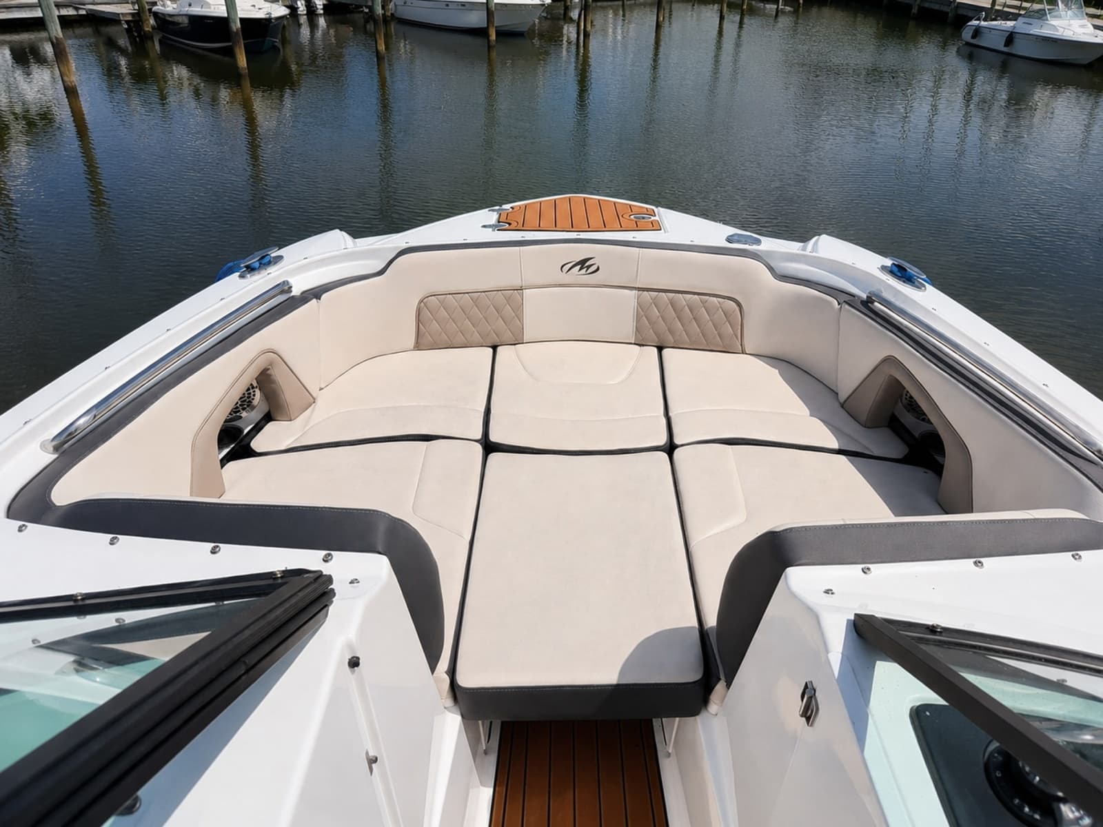 2021 Monterey M-45 - Photo 26