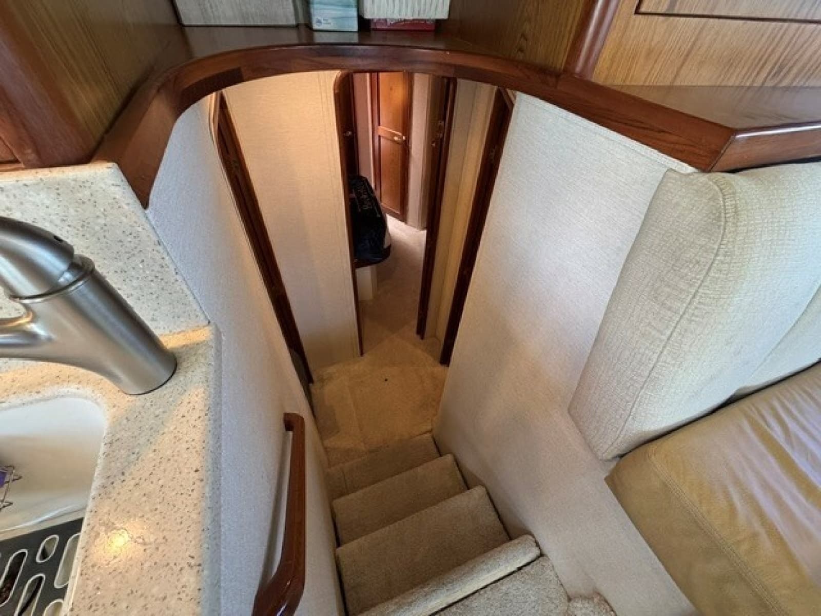 2007 Ocean Yachts 42SS - Photo 12