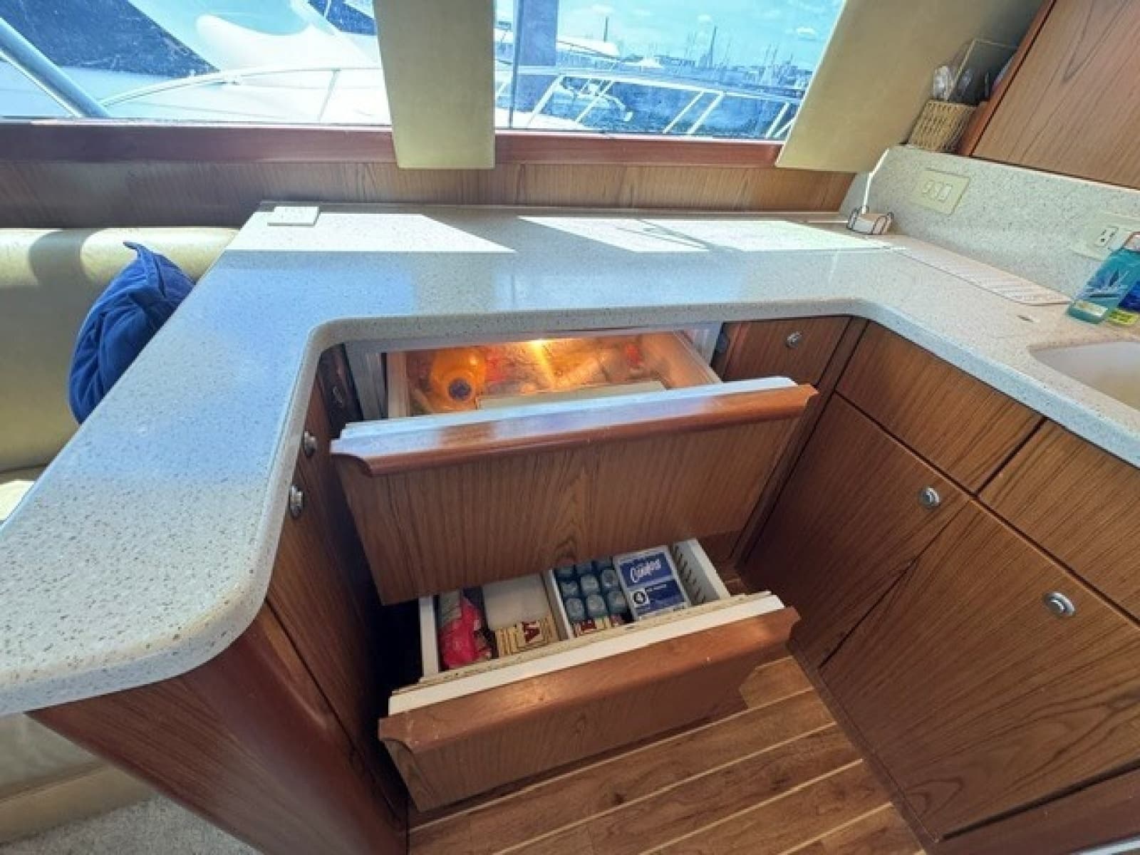 2007 Ocean Yachts 42SS - Photo 11