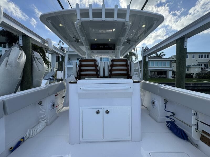2024 Jupiter 38 HFS - Photo 40