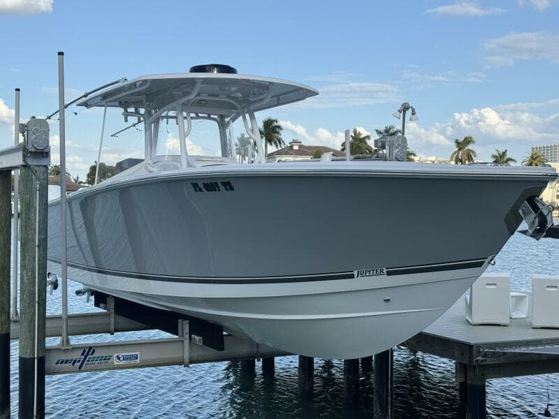 2024 Jupiter 38 HFS - Photo 24
