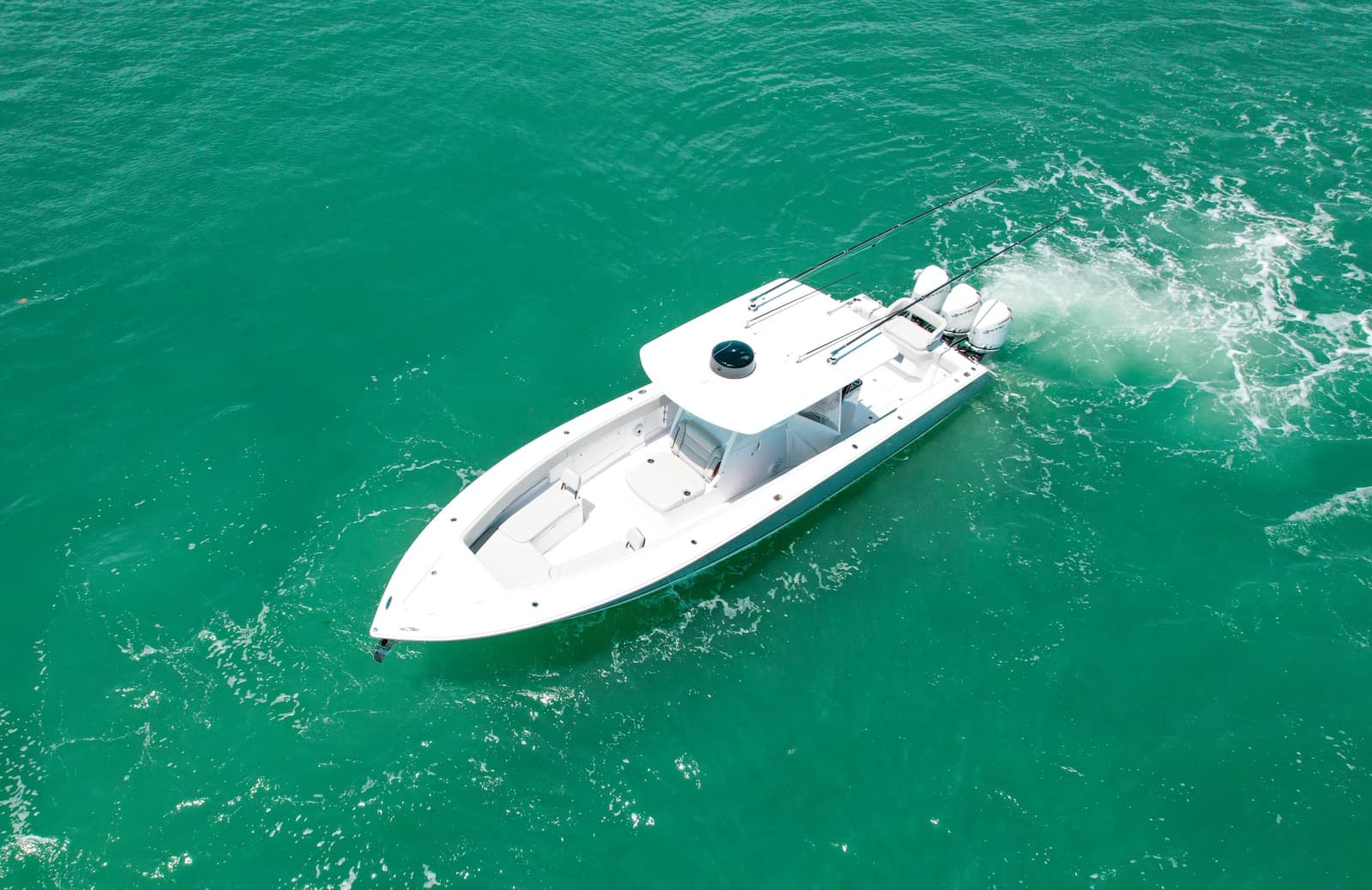2024 Jupiter 38 HFS - Photo 8