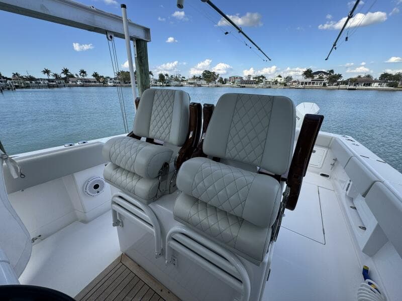 2024 Jupiter 38 HFS - Photo 44