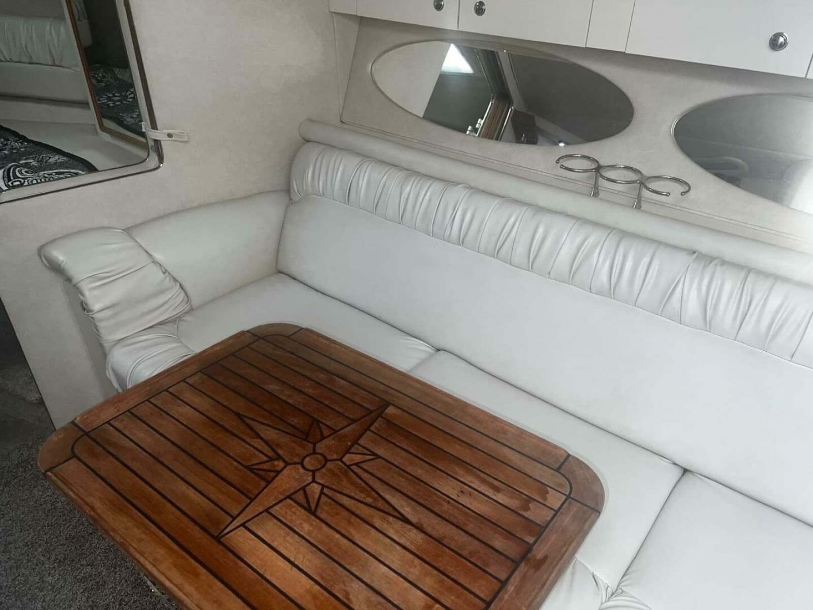 1997 Sea Ray 330 Express - Photo 36