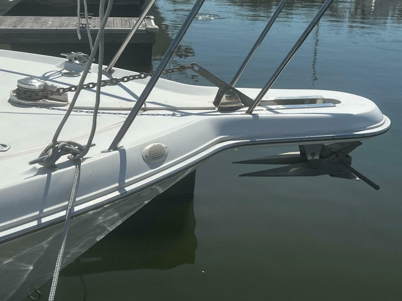 1997 Sea Ray 330 Express - Photo 8