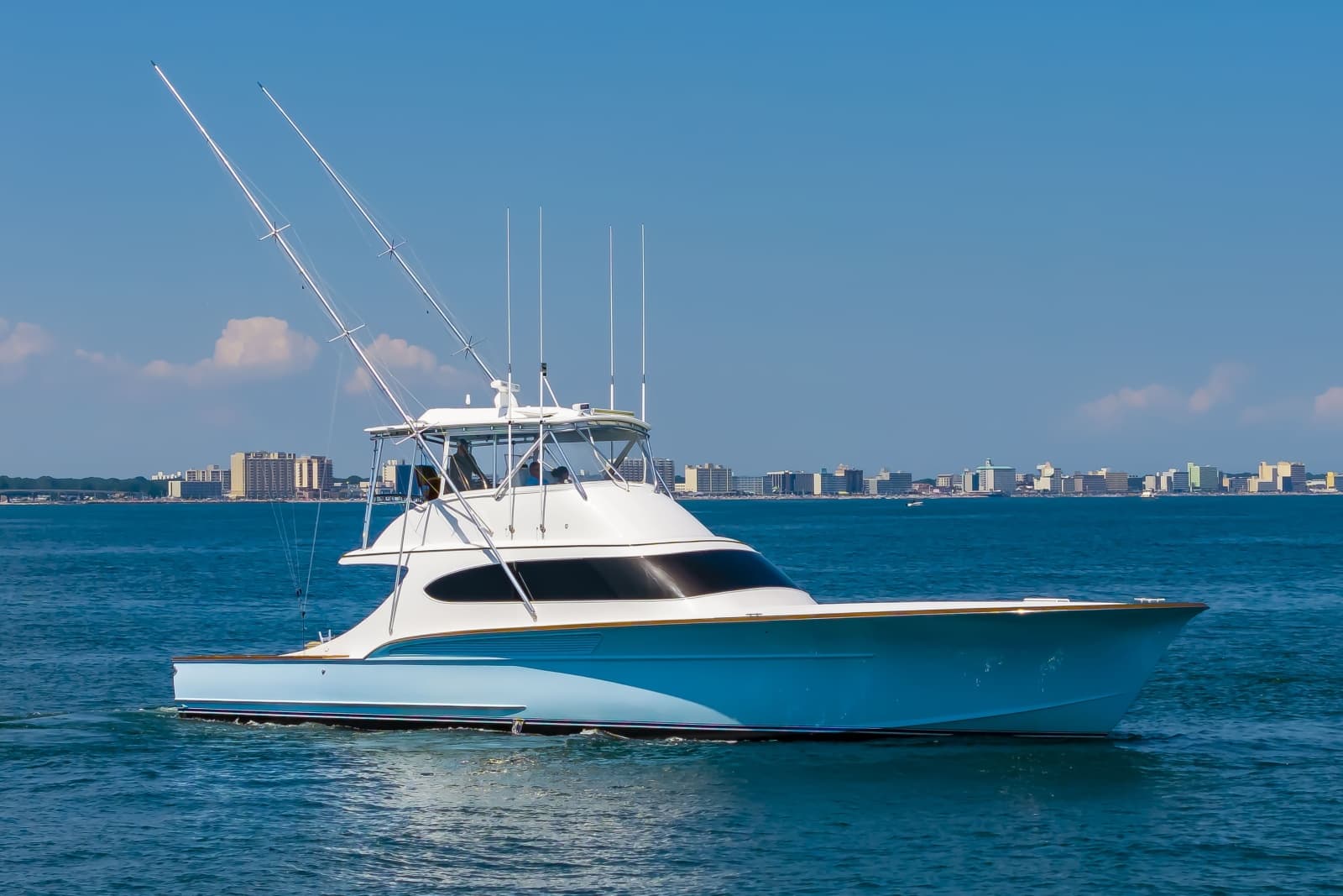 2004 Custom Carolina 61 Sportfisherman - Photo 83
