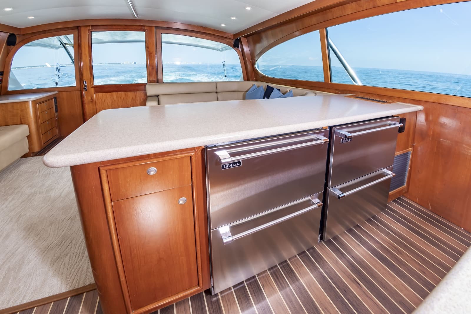 2004 Custom Carolina 61 Sportfisherman - Photo 37