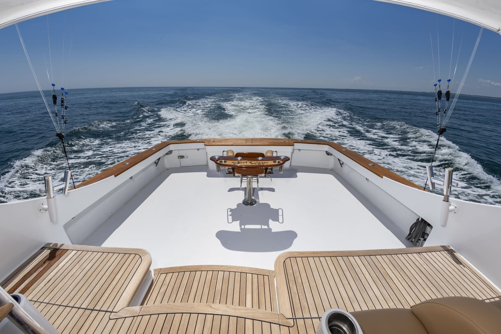 2004 Custom Carolina 61 Sportfisherman - Photo 12