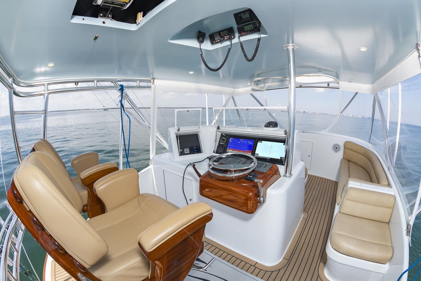 2004 Custom Carolina 61 Sportfisherman - Photo 22