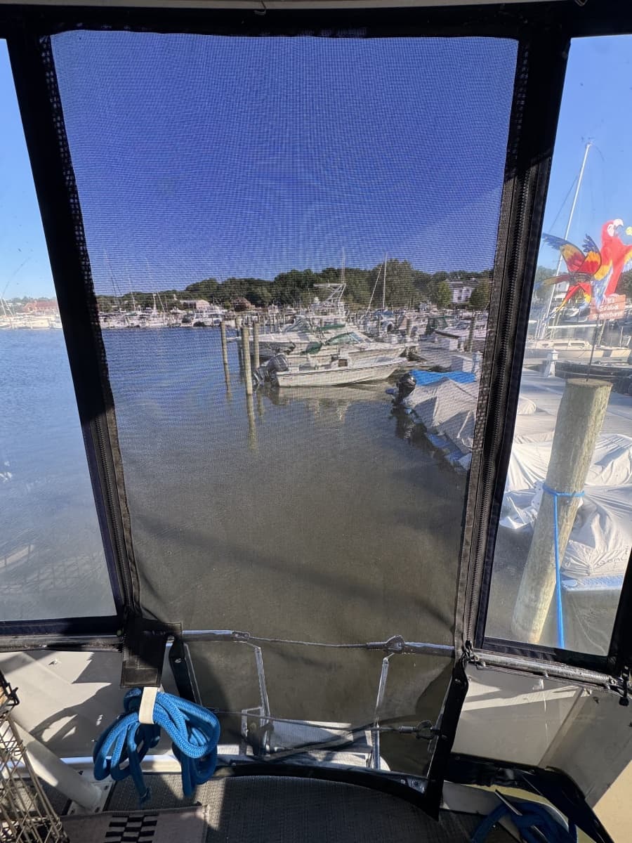 1991 Carver 3608 Aft Cabin Motor Yacht - Photo 24