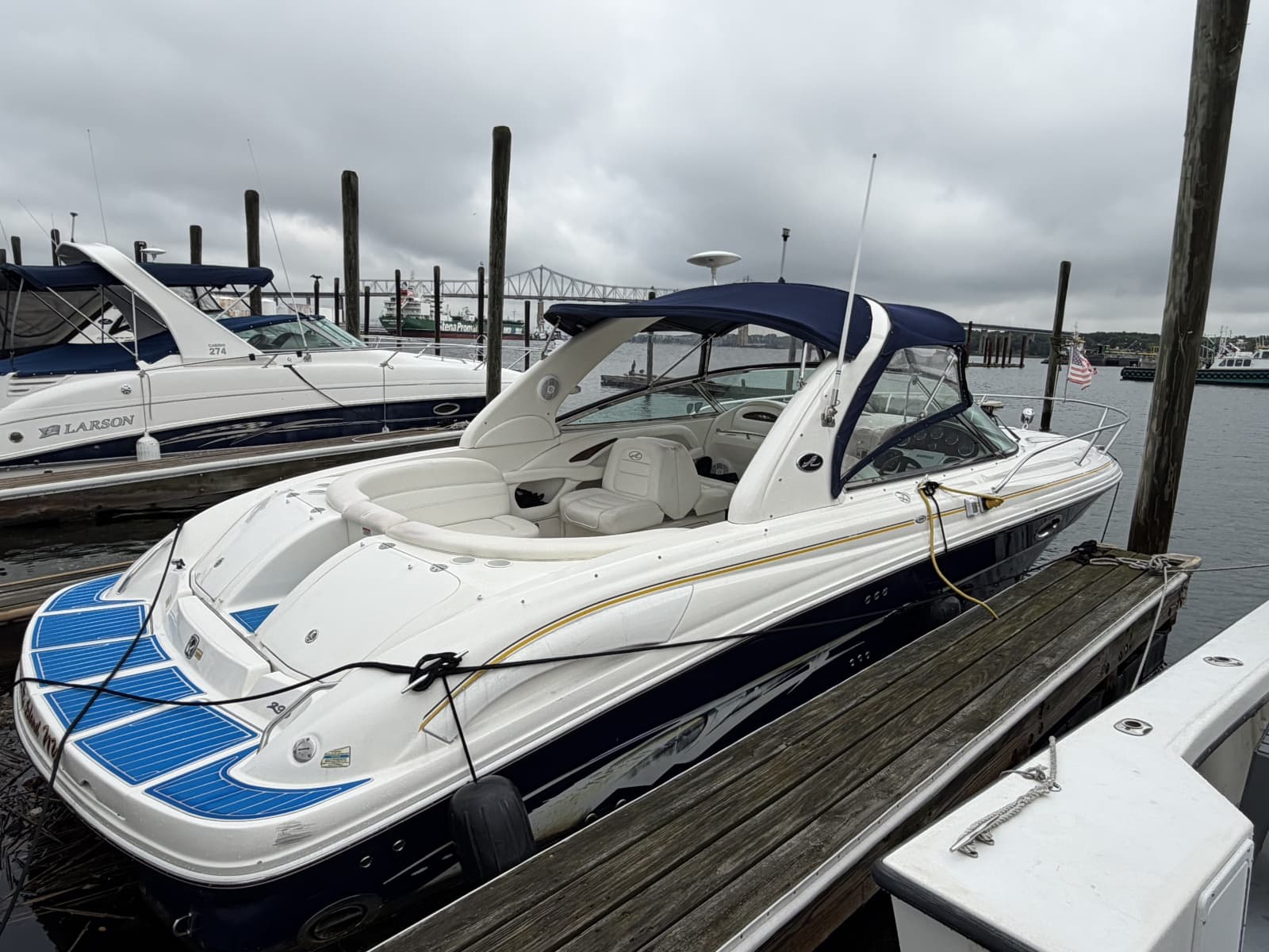 2004 Sea Ray 290 Sun Sport - Photo 16