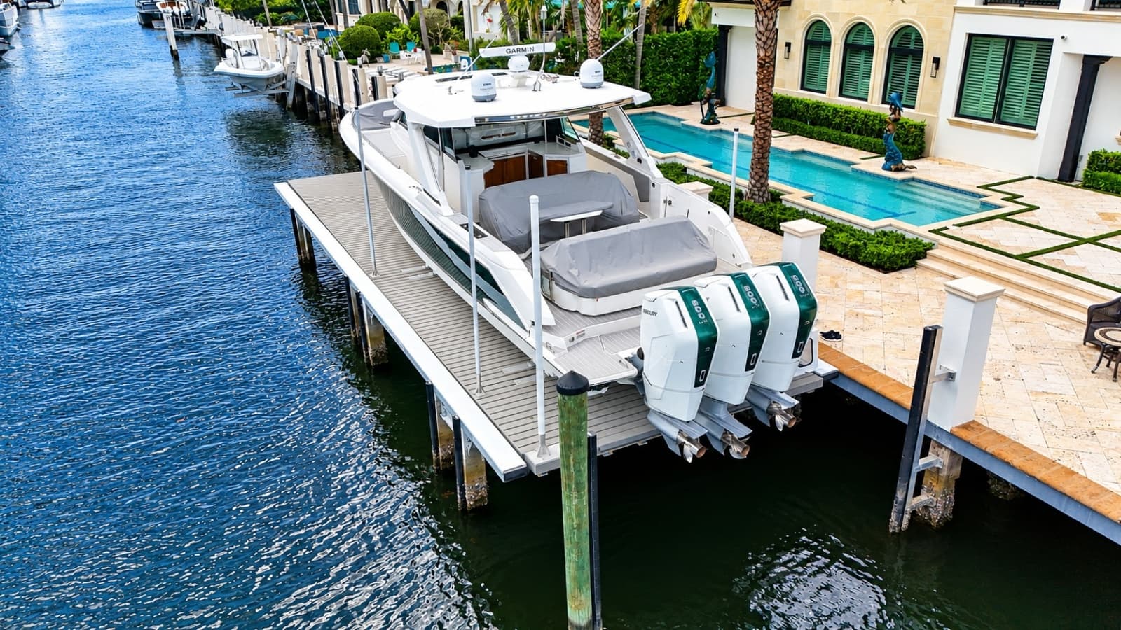 2024 Tiara Yachts 48 LS - Photo 33