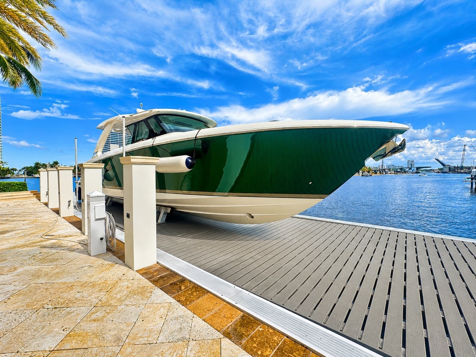 2024 Tiara Yachts 48 LS - Photo 30