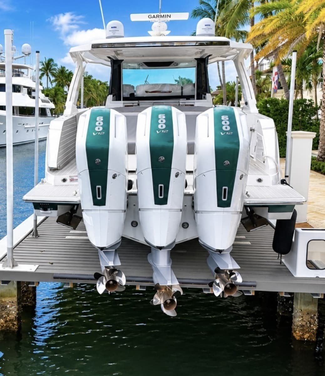 2024 Tiara Yachts 48 LS - Photo 24
