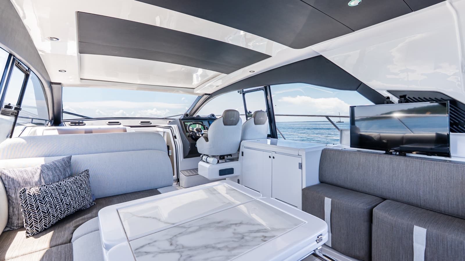 2019 Azimut Atlantis 51 - Photo 19