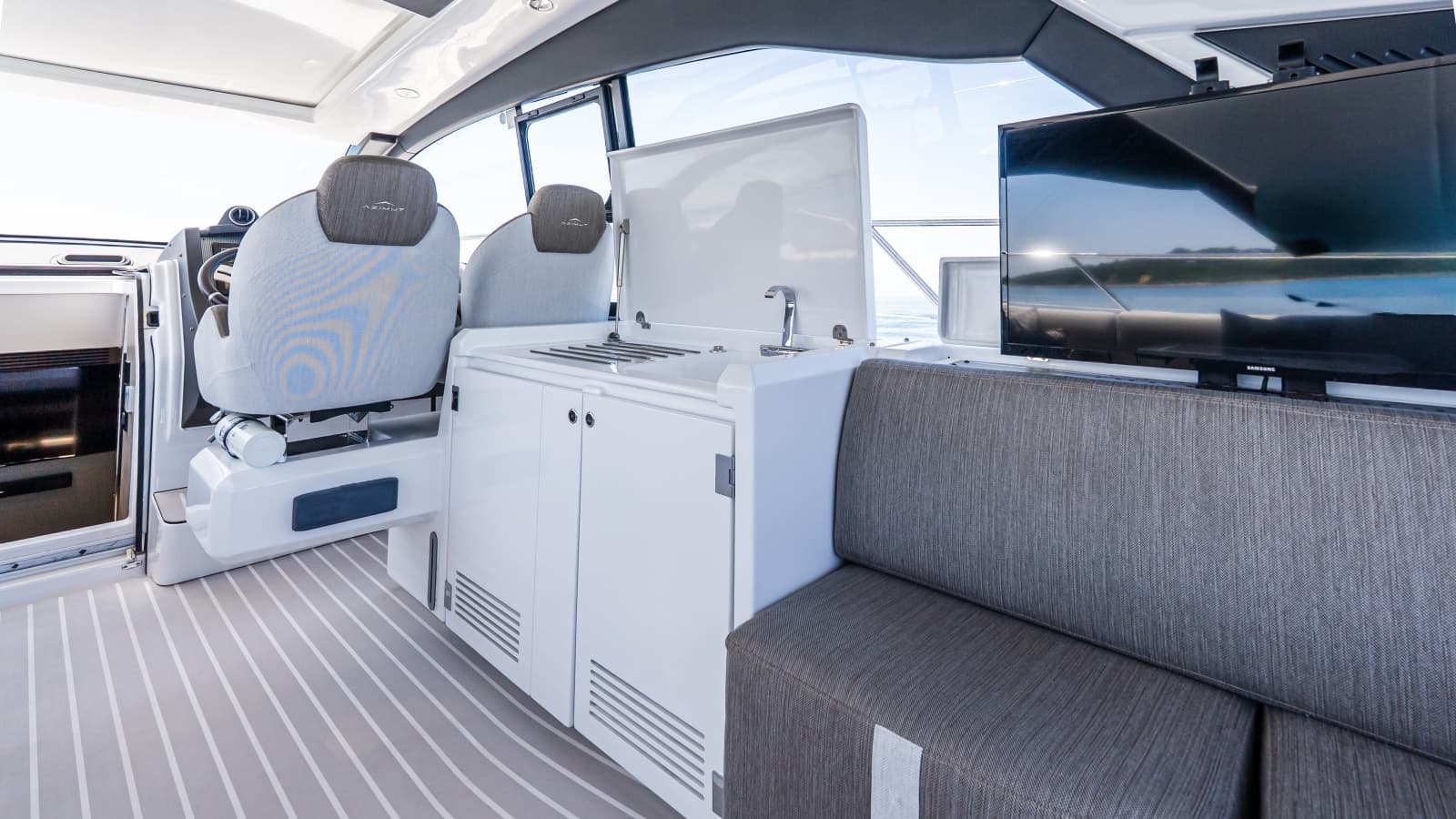 2019 Azimut Atlantis 51 - Photo 18