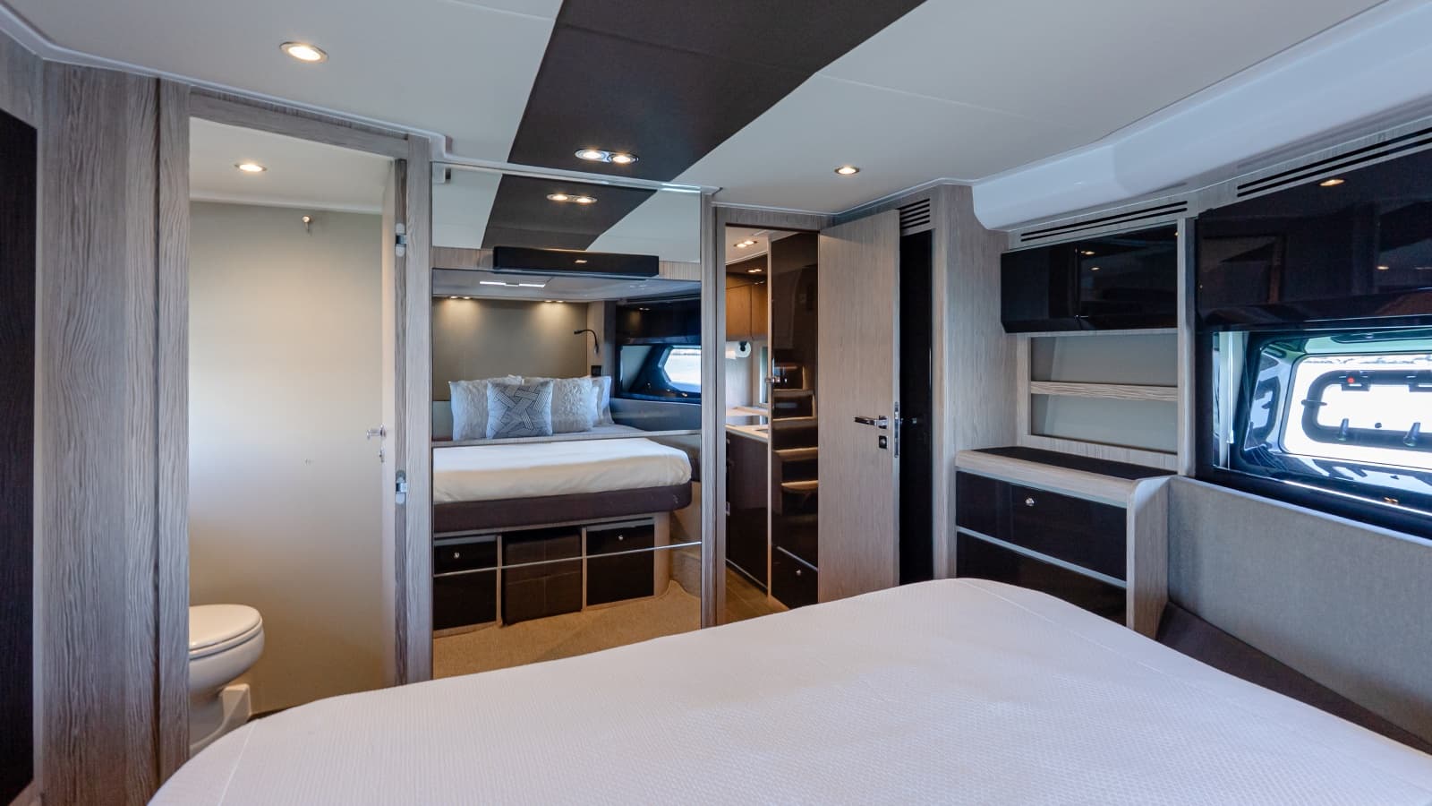 2019 Azimut Atlantis 51 - Photo 40